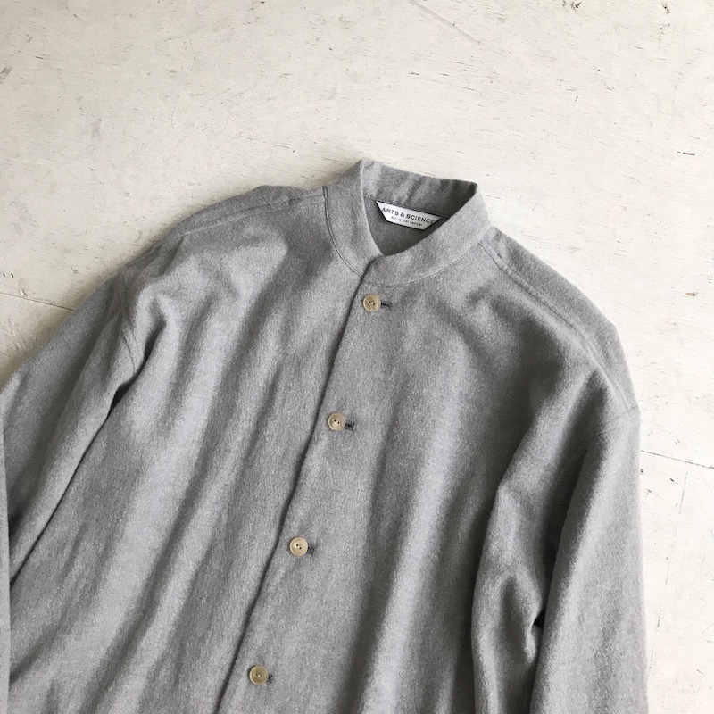 アーツ\u0026サイエンス　Bulky shirt coat  grey beige裄丈80